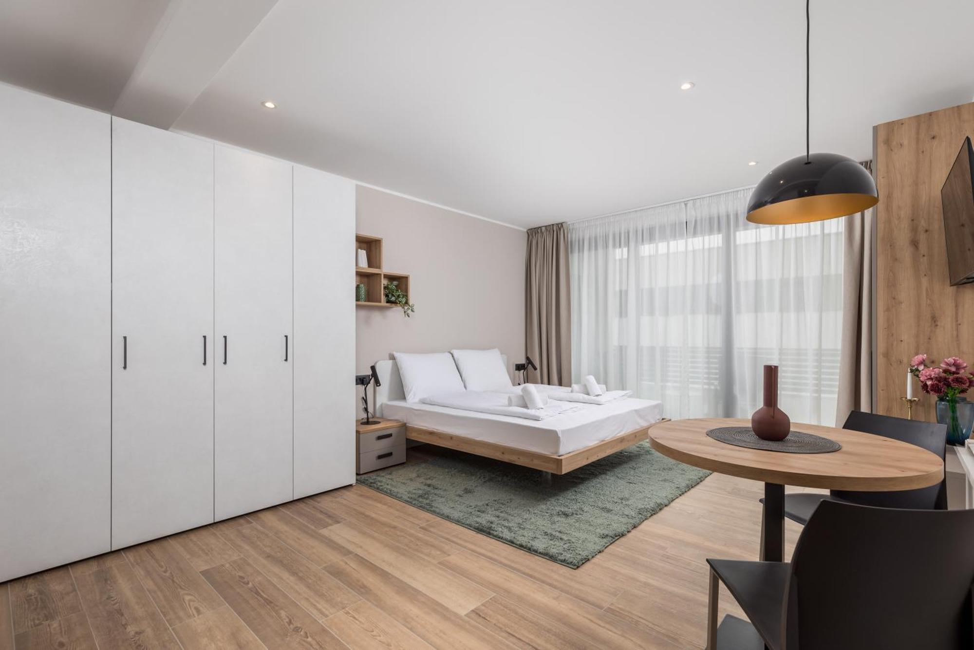 Belinda Apartments With Balcony & Private Parking Opatija Extérieur photo