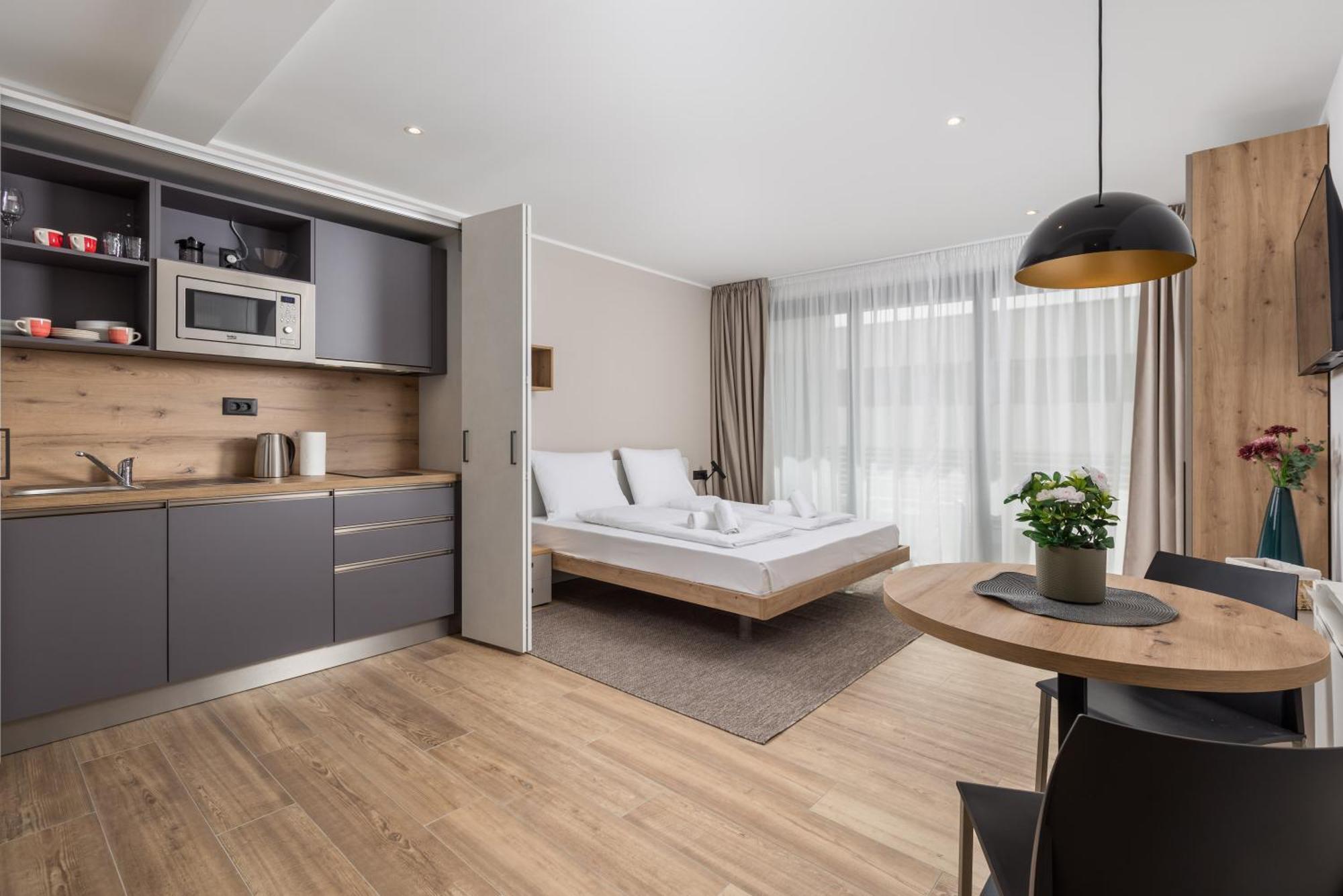 Belinda Apartments With Balcony & Private Parking Opatija Extérieur photo