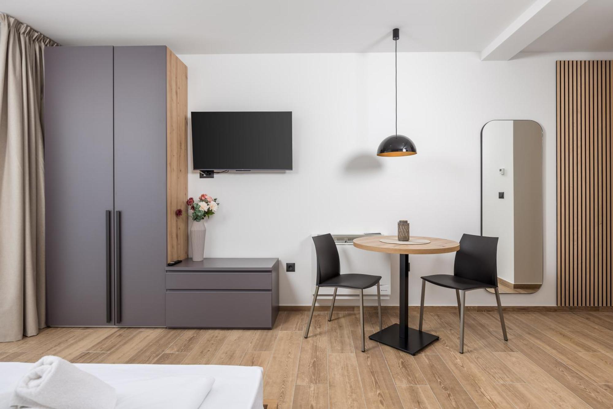 Belinda Apartments With Balcony & Private Parking Opatija Extérieur photo