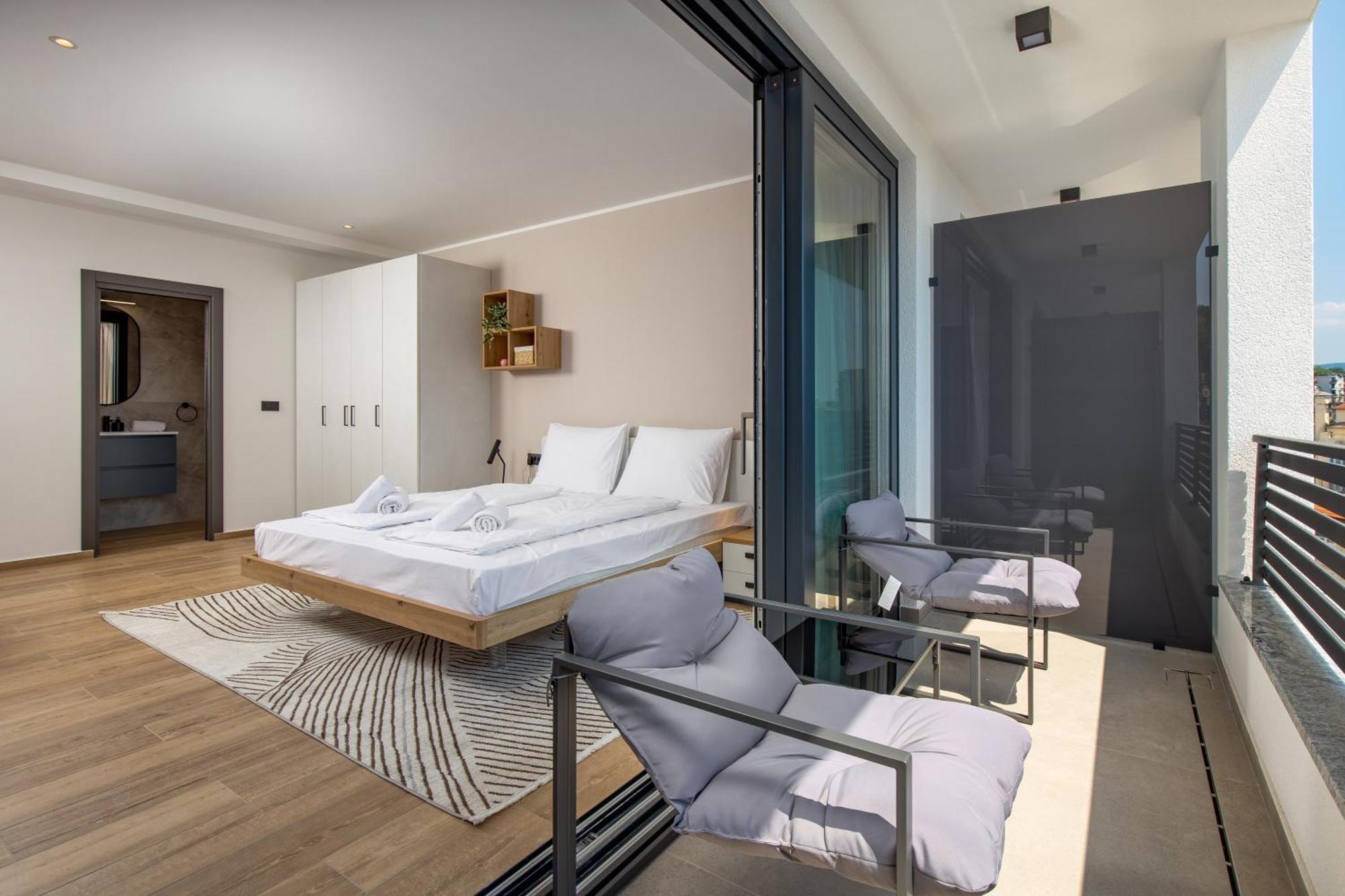 Belinda Apartments With Balcony & Private Parking Opatija Extérieur photo