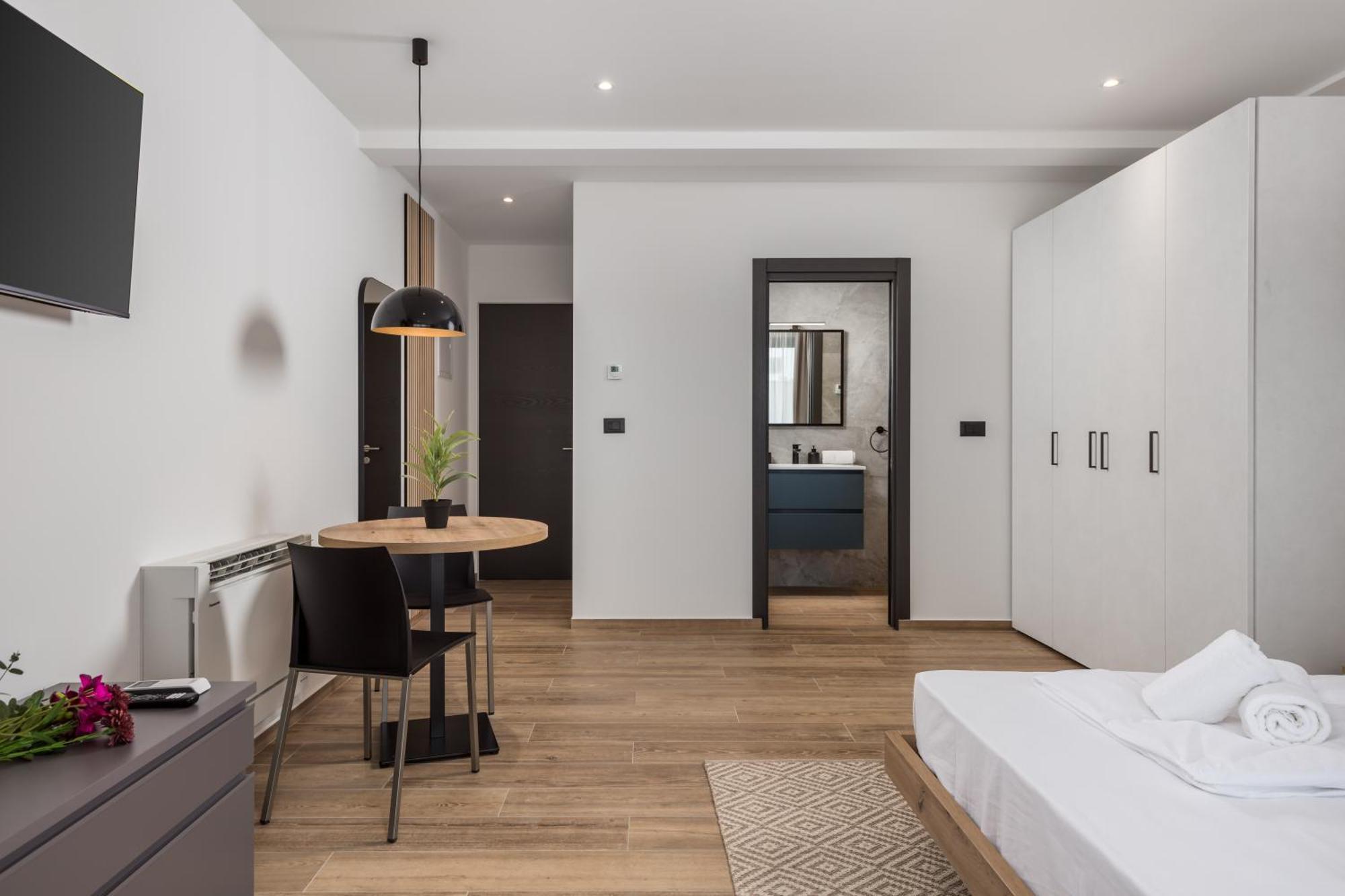 Belinda Apartments With Balcony & Private Parking Opatija Extérieur photo