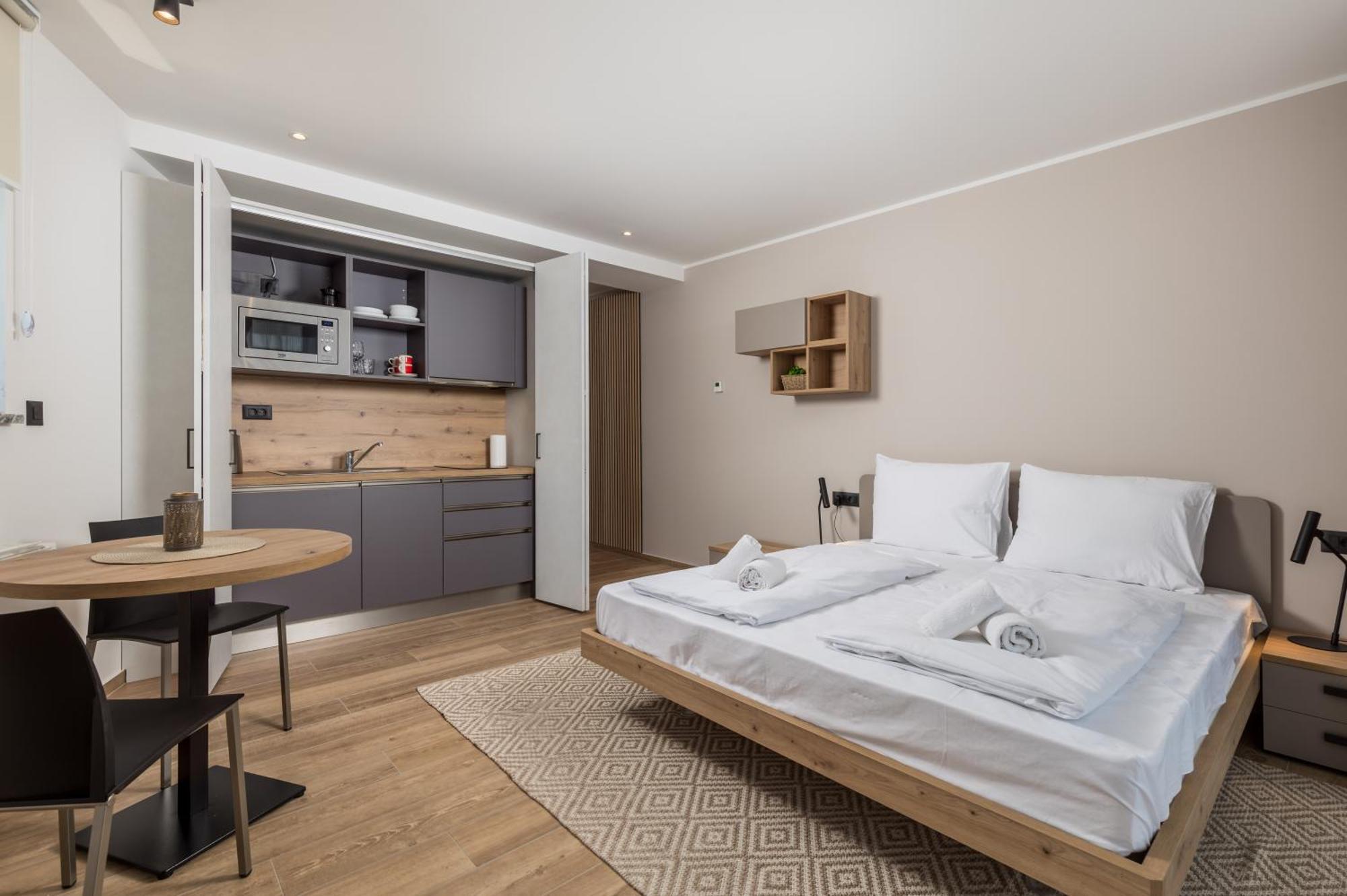 Belinda Apartments With Balcony & Private Parking Opatija Extérieur photo