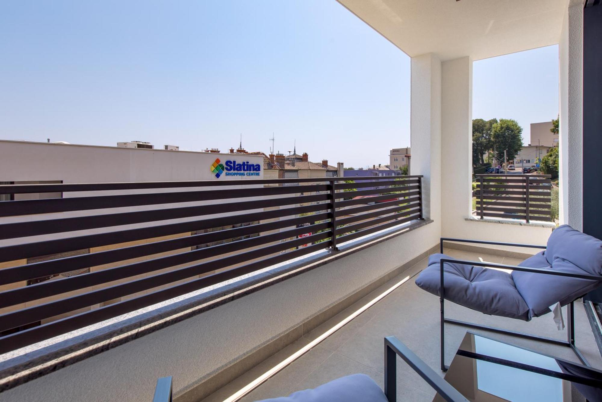 Belinda Apartments With Balcony & Private Parking Opatija Extérieur photo